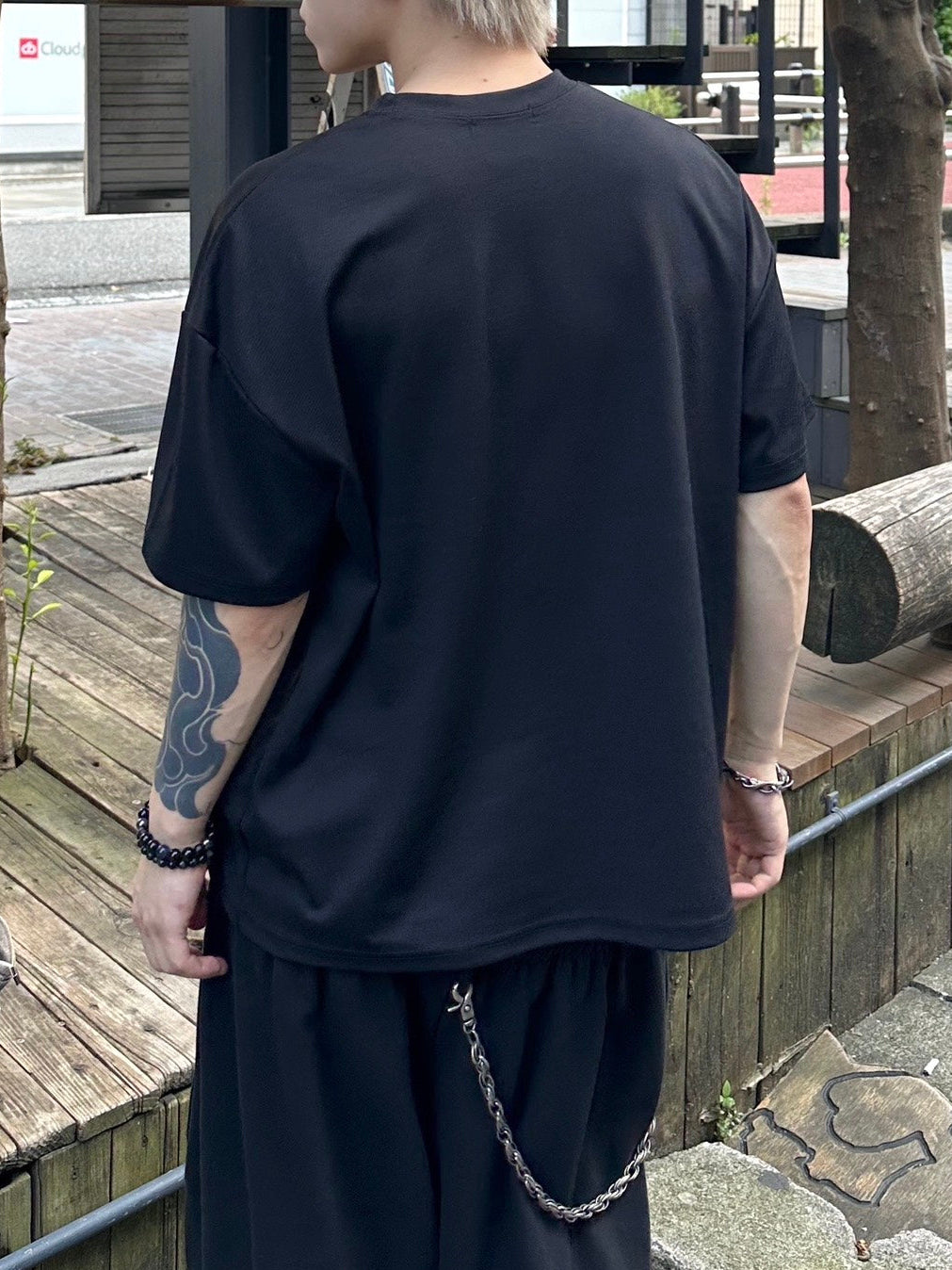 受注制【Chikashitsu +】vertical script crop t-shirt (3color)