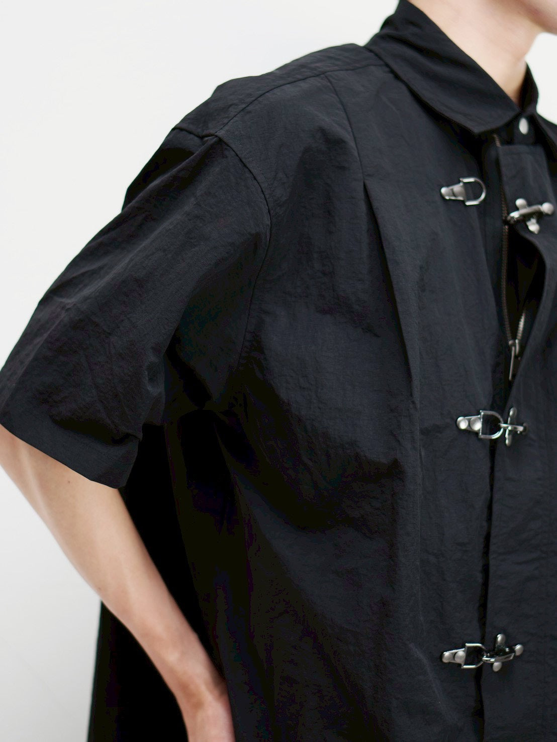 受注制【Chikashitsu +】front hook shirt jacket (2color)