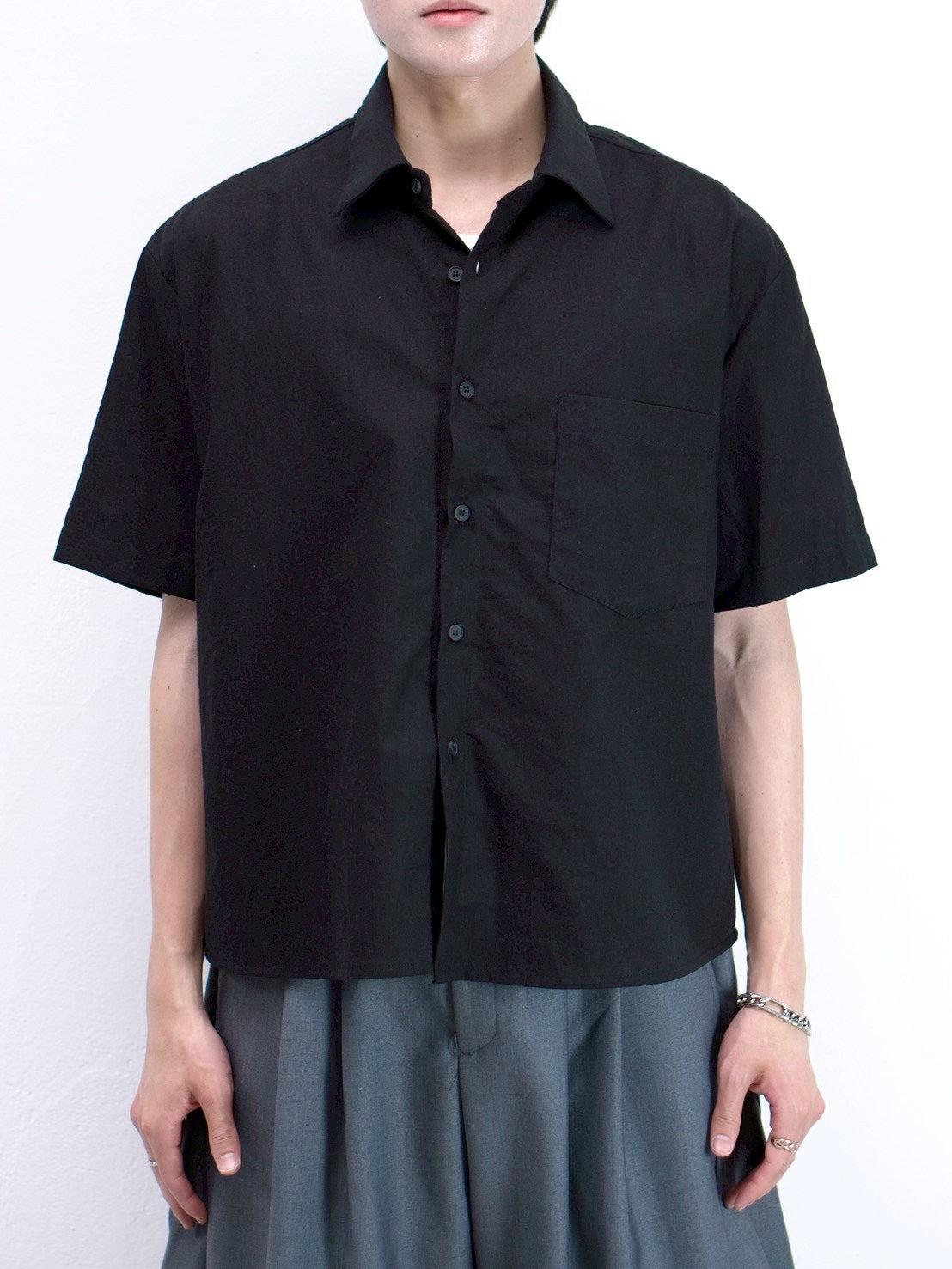 受注制【Chikashitsu +】bio wash cropped half sleeve shirt (3color)