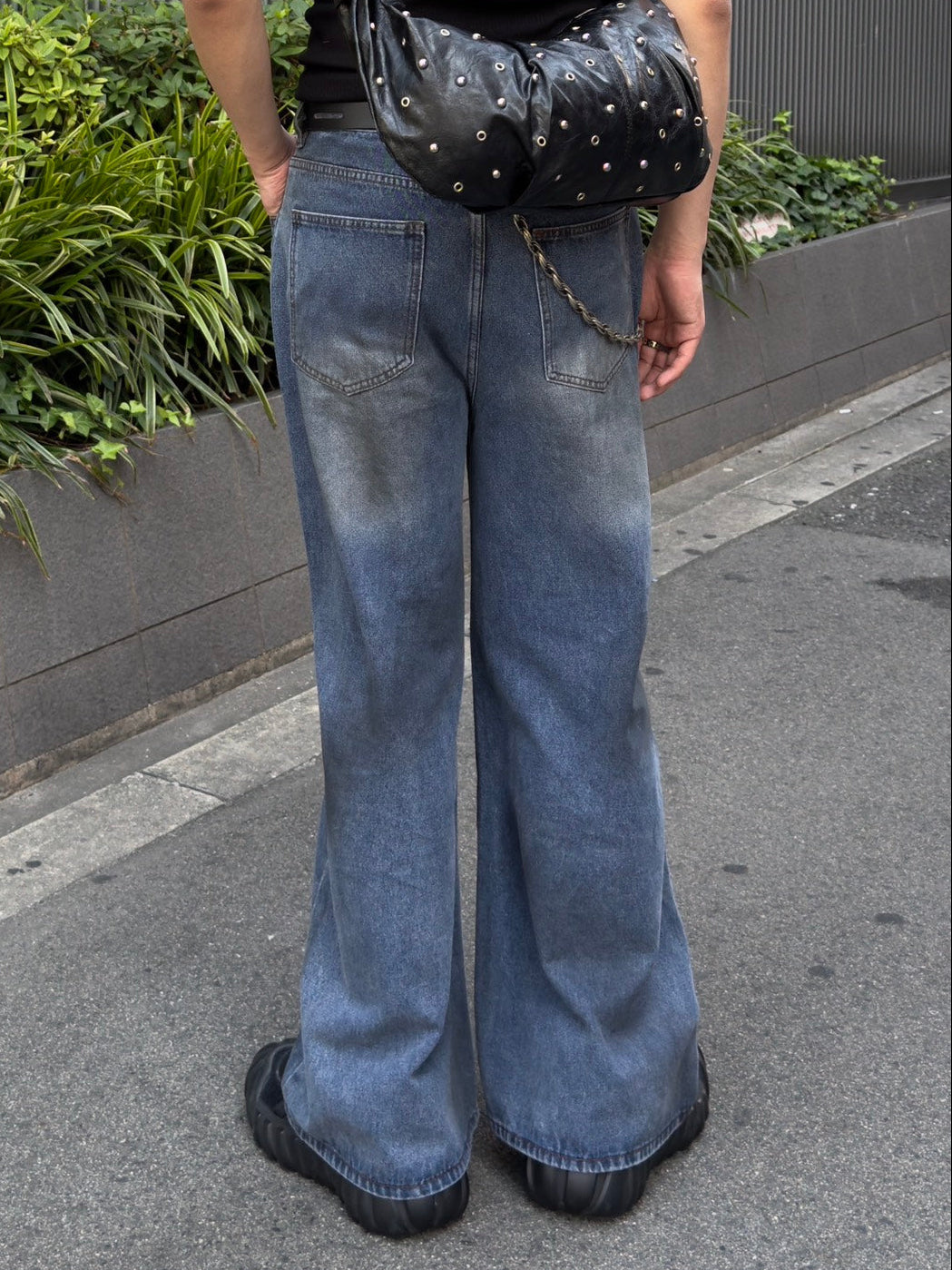 HEP FIVE店WEB限定受注制【Chikashitsu +】pocket rivet dirty wash denim pants