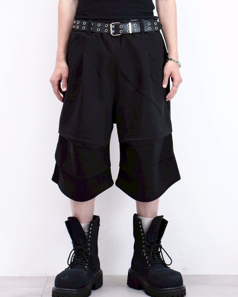 受注制【Chikashitsu +】volume tuck bermuda sweat pants (2color)