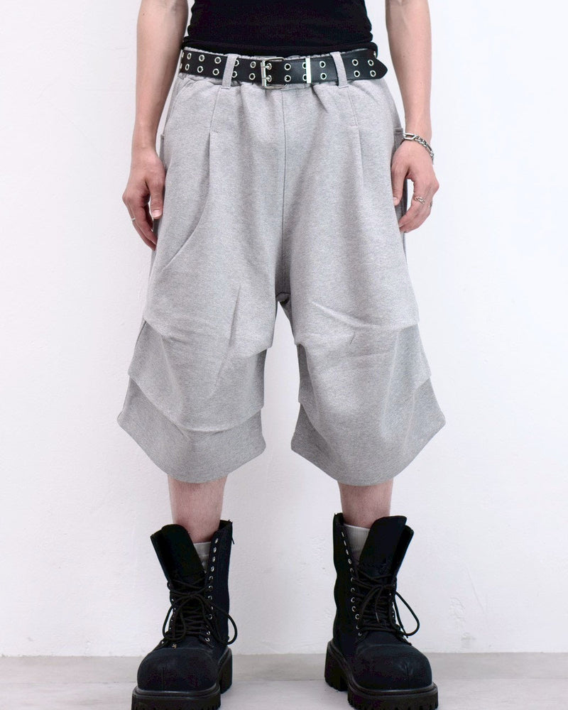 受注制【Chikashitsu +】volume tuck bermuda sweat pants (2color)