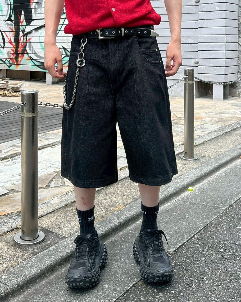 受注制【Chikashitsu +】snap bermuda denim pants (2color)