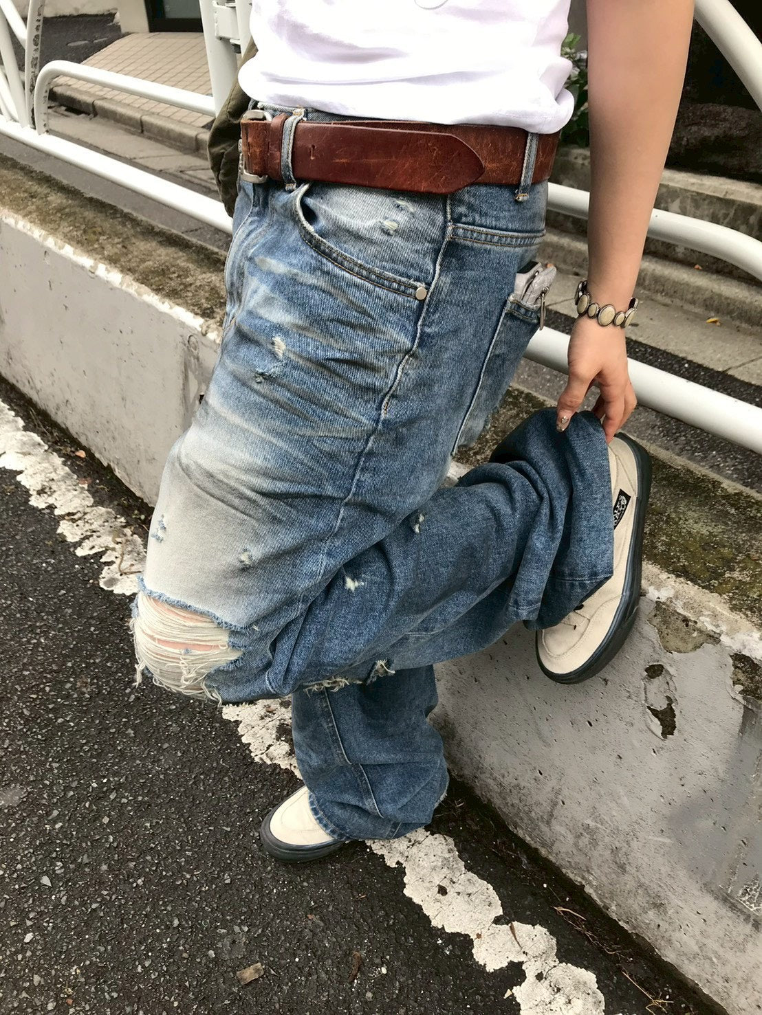 【OaKS】super-destroyed damage wide denim pants