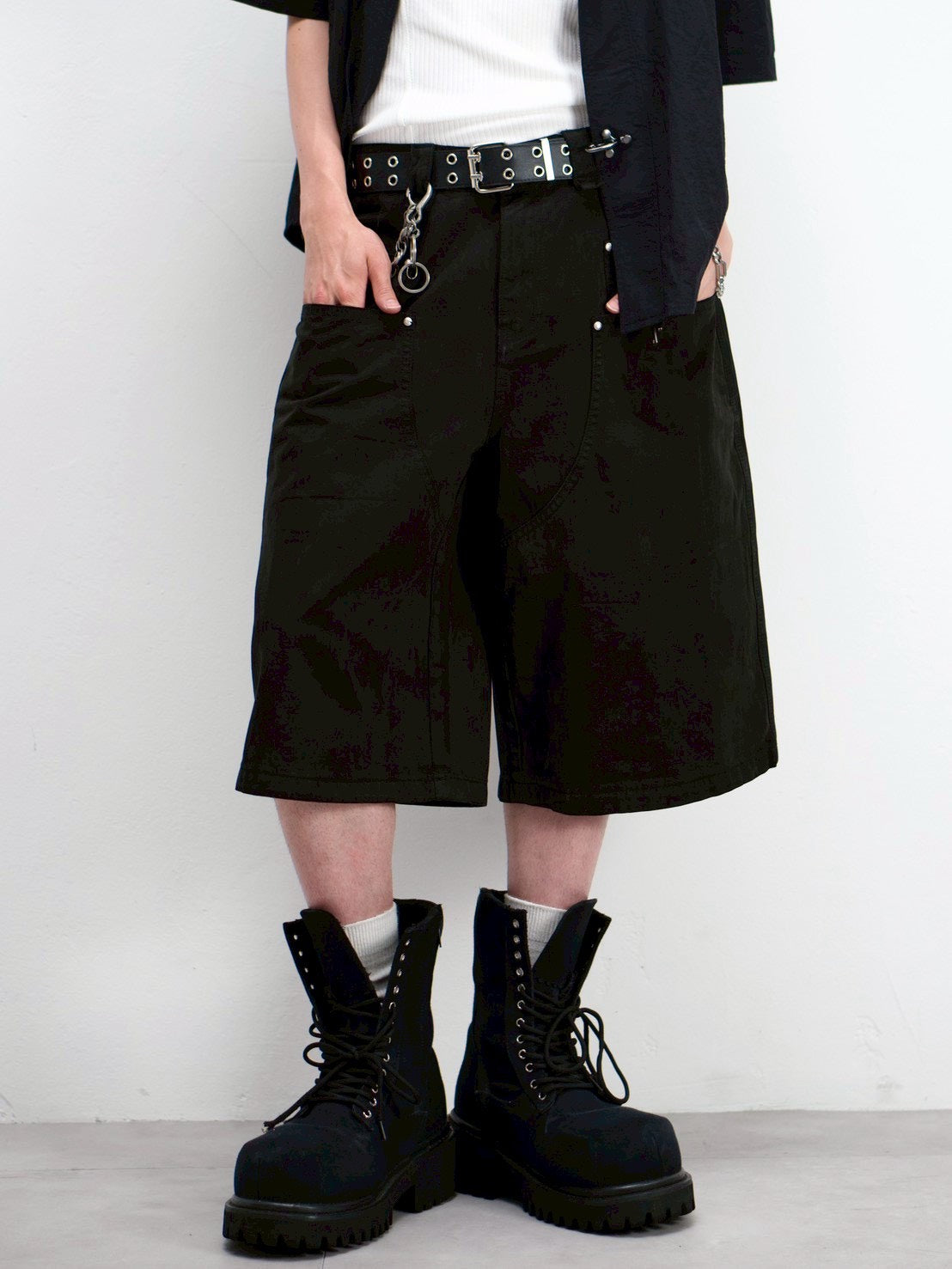 受注制【Chikashitsu +】wide carpenter bermuda pants (2color)