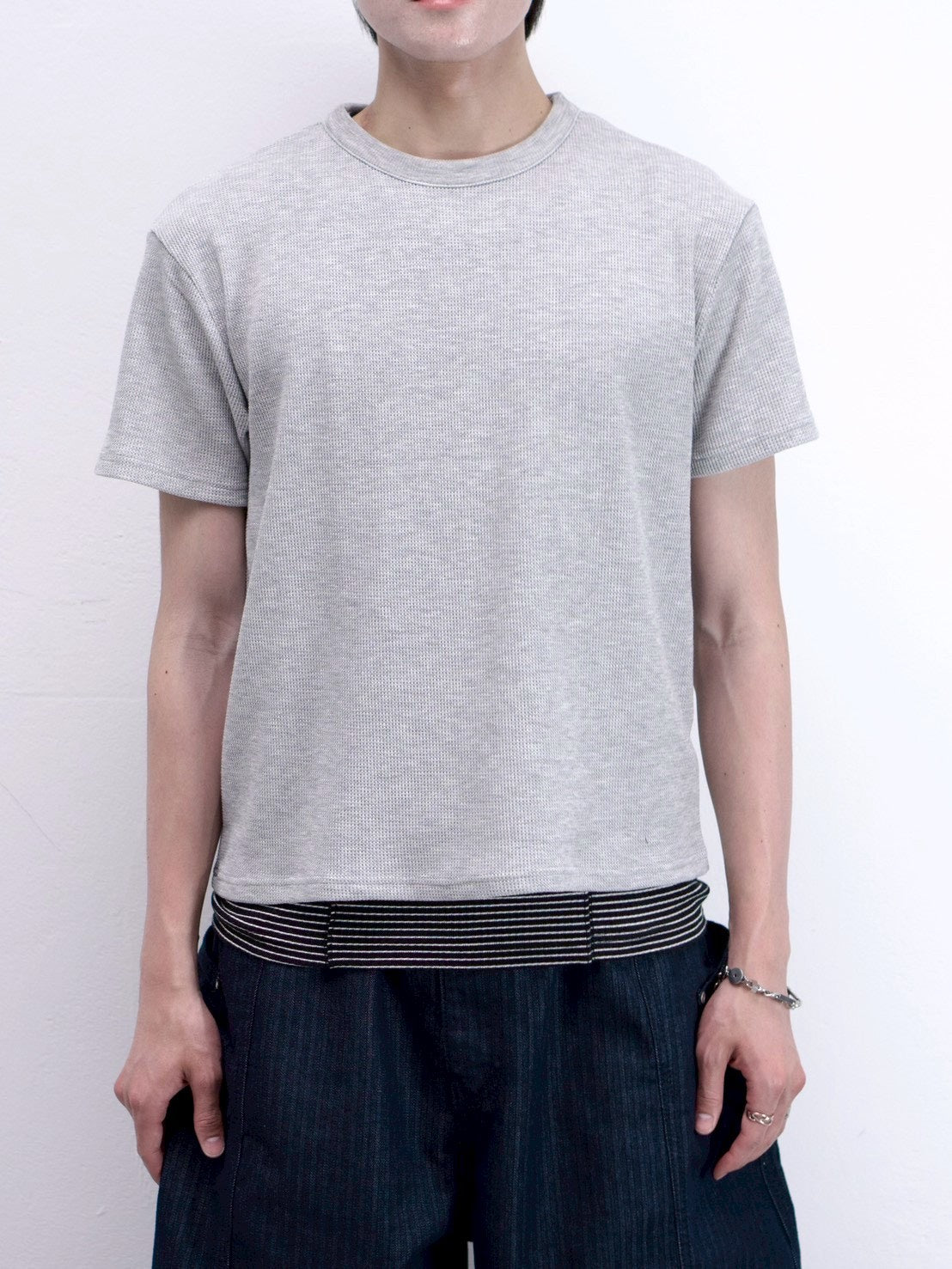 受注制【Chikashitsu +】waffle cropped half sleeve tee (4color)