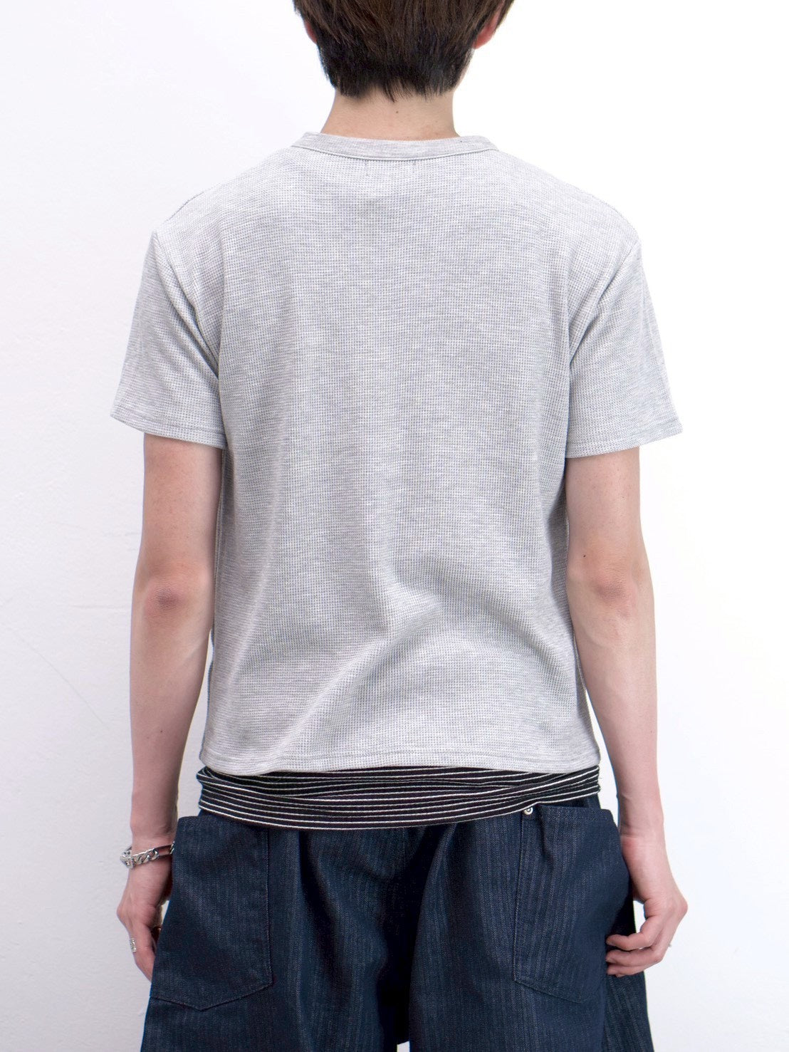 受注制【Chikashitsu +】waffle cropped half sleeve tee (4color)