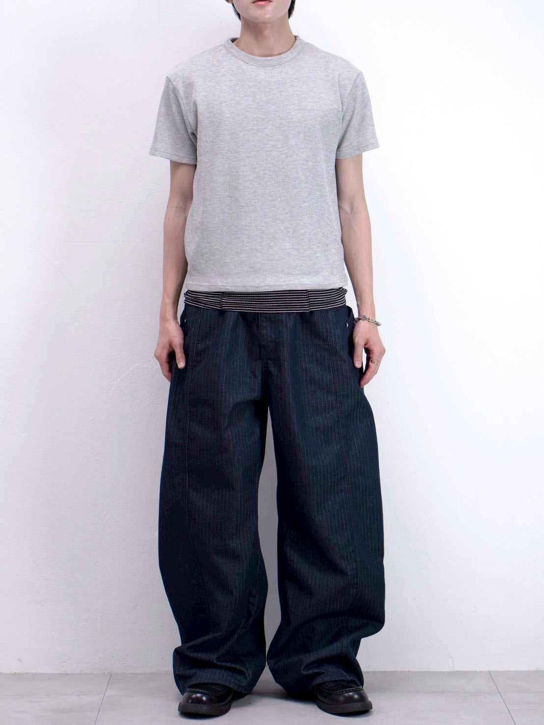 受注制【Chikashitsu +】waffle cropped half sleeve tee (4color)