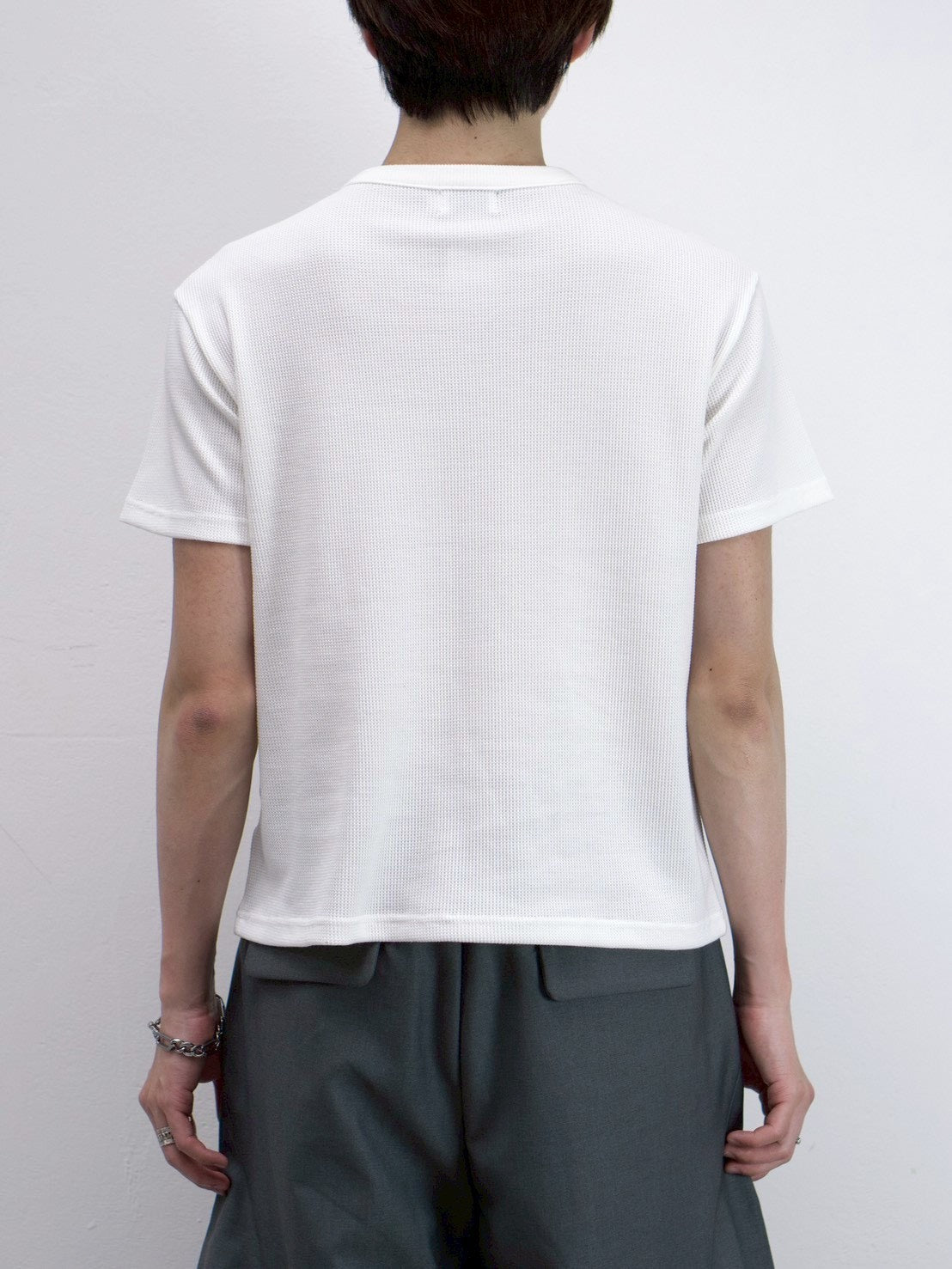 受注制【Chikashitsu +】waffle cropped half sleeve tee (4color)