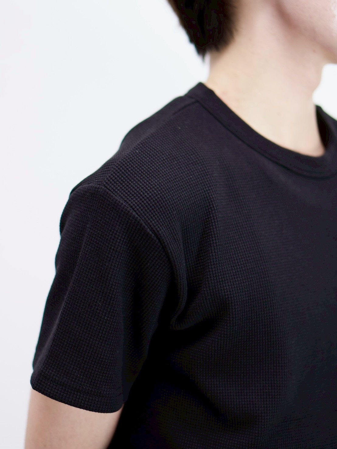 受注制【Chikashitsu +】waffle cropped half sleeve tee (4color)