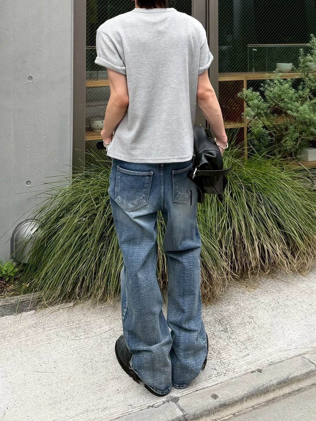 受注制【Chikashitsu +】brush wash flare denim pants