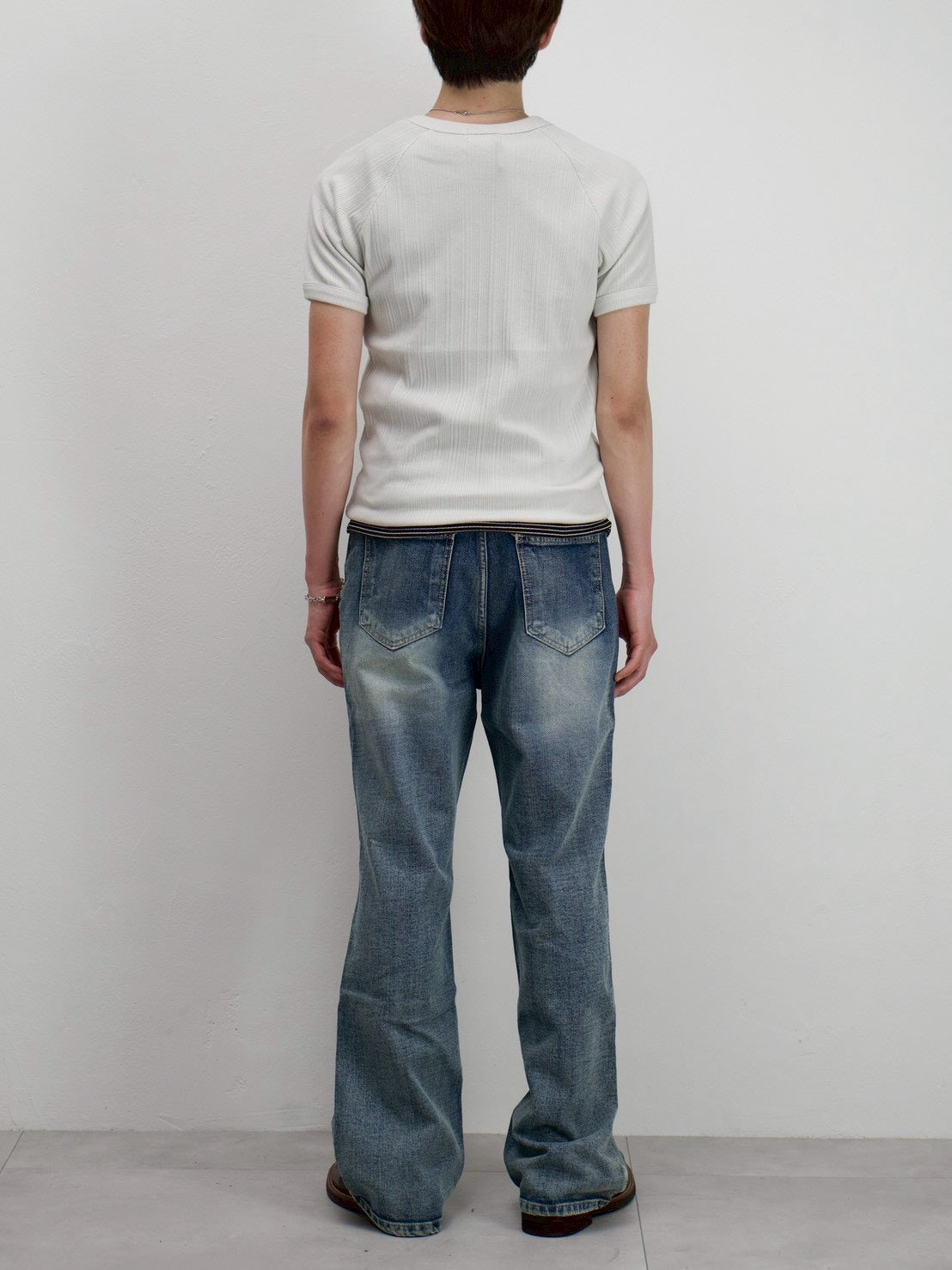 受注制【Chikashitsu +】side half zip t-shirt (4color)