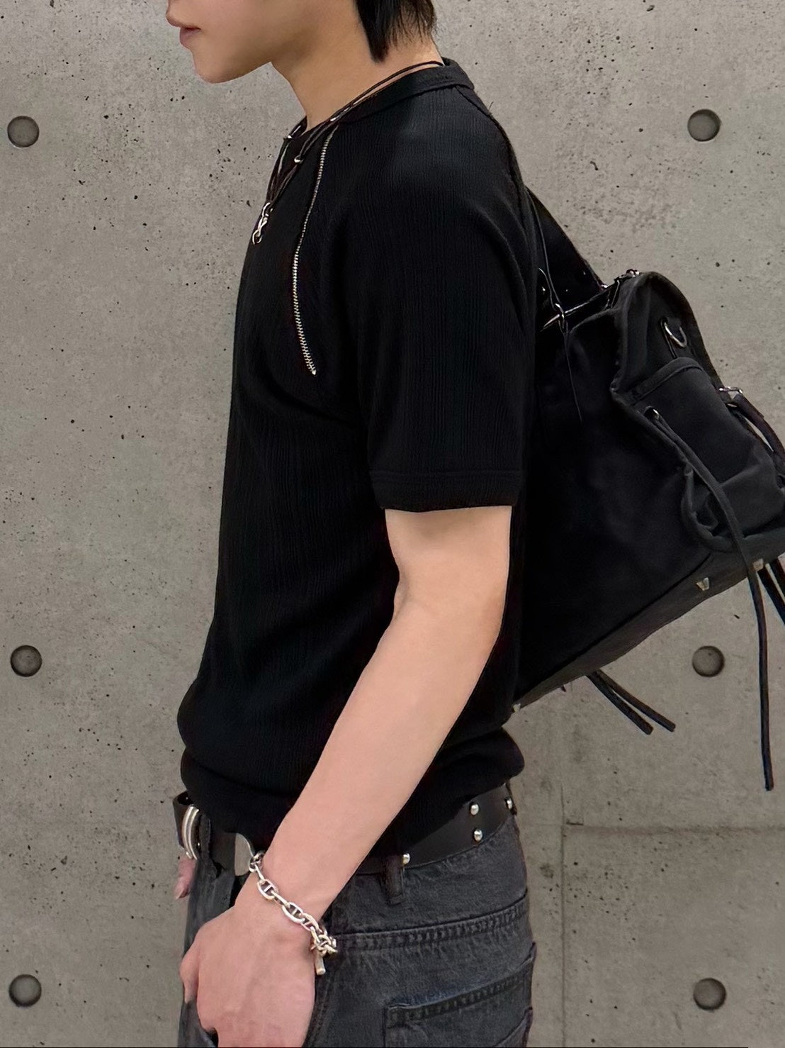 受注制【Chikashitsu +】side half zip t-shirt (4color)