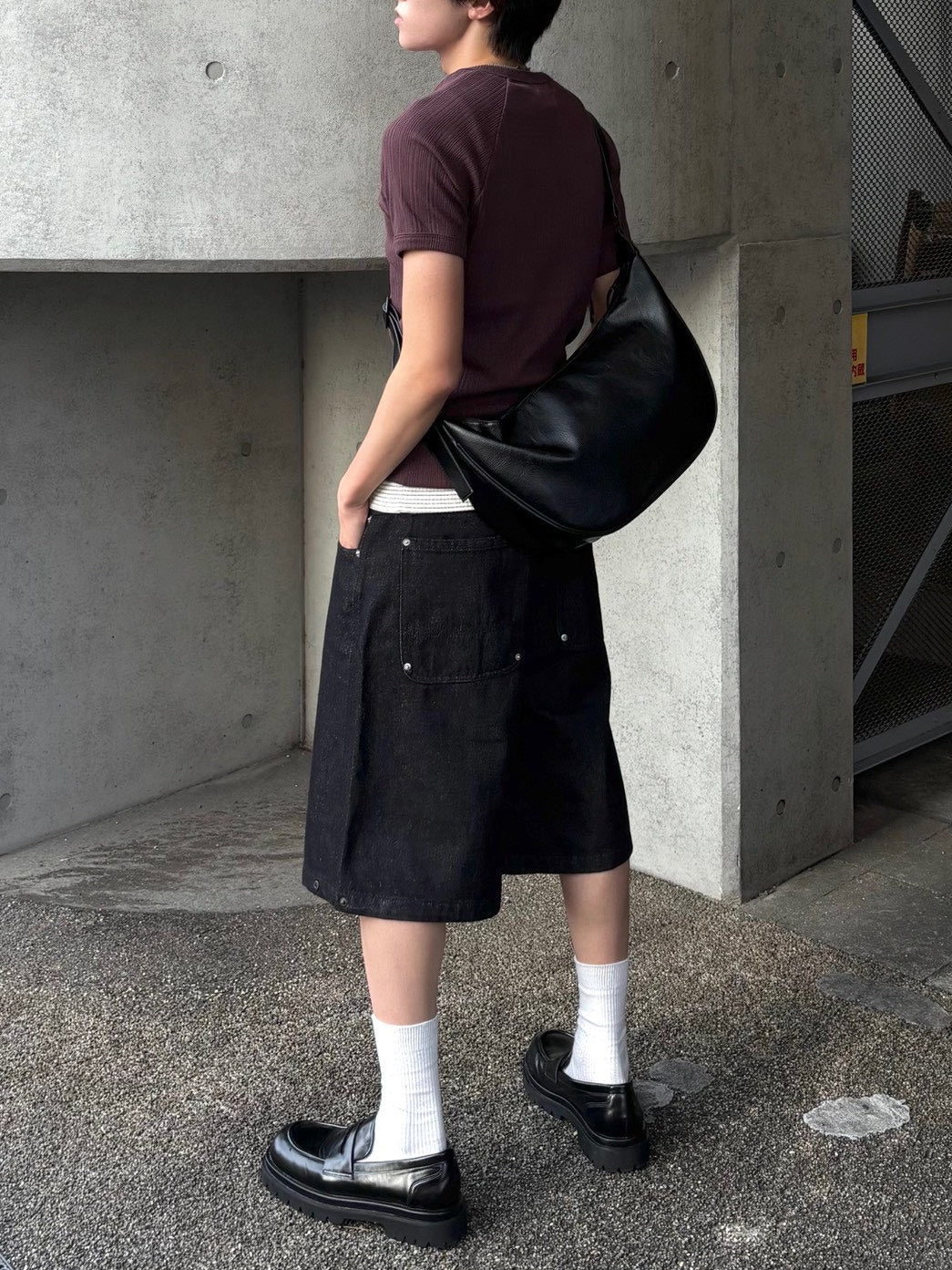 受注制【Chikashitsu +】side half zip t-shirt (4color)