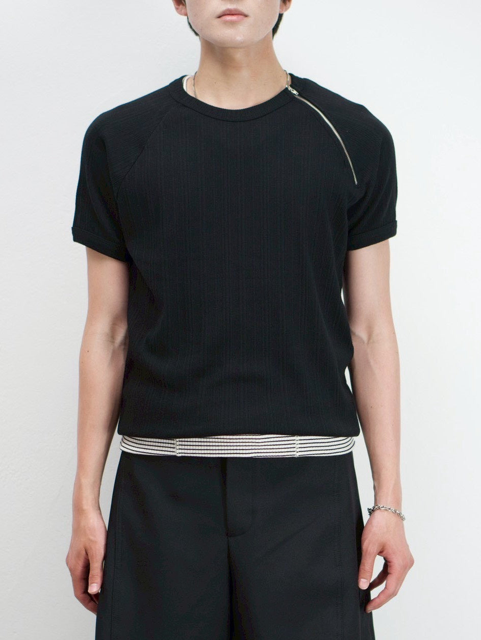 受注制【Chikashitsu +】side half zip t-shirt (4color)