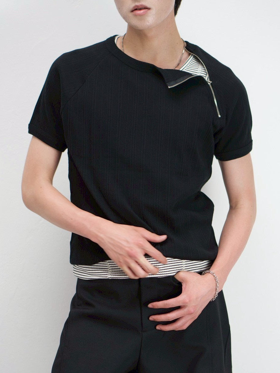 受注制【Chikashitsu +】side half zip t-shirt (4color)
