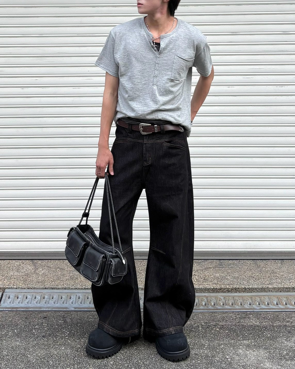 受注制【Chikashitsu +】button slub henley neck t-shirt (4color)
