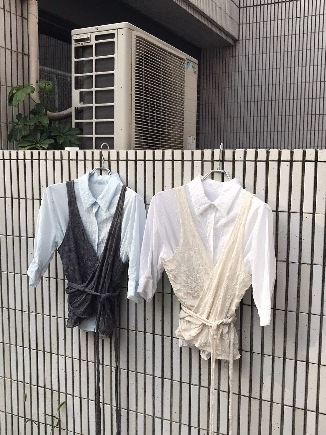 受注制【OaKS】city wrinkle bustier top (2color)