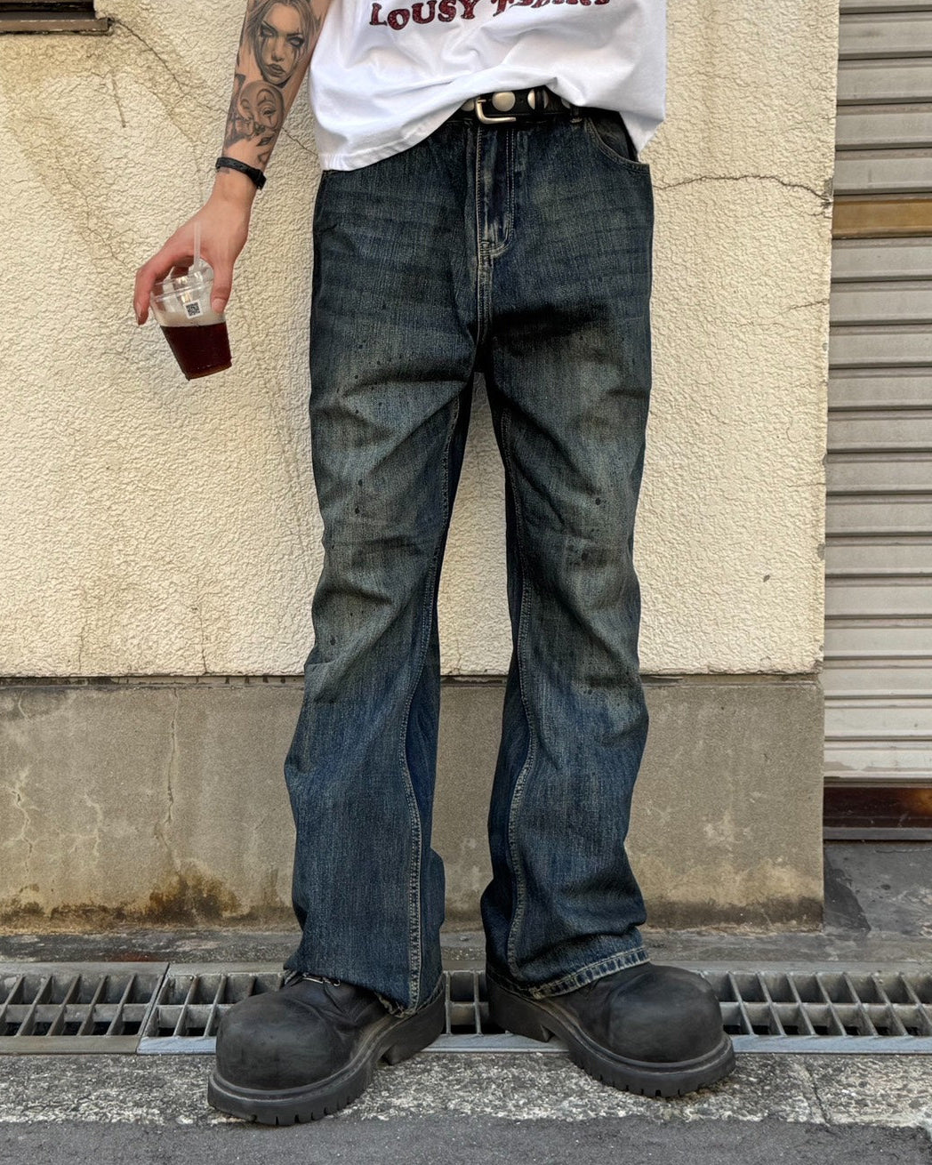 受注制【Chikashitsu +】oil wash semi flare denim pants