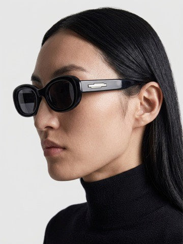 受注制【Chikashitsu +】square sunglasses (3color)