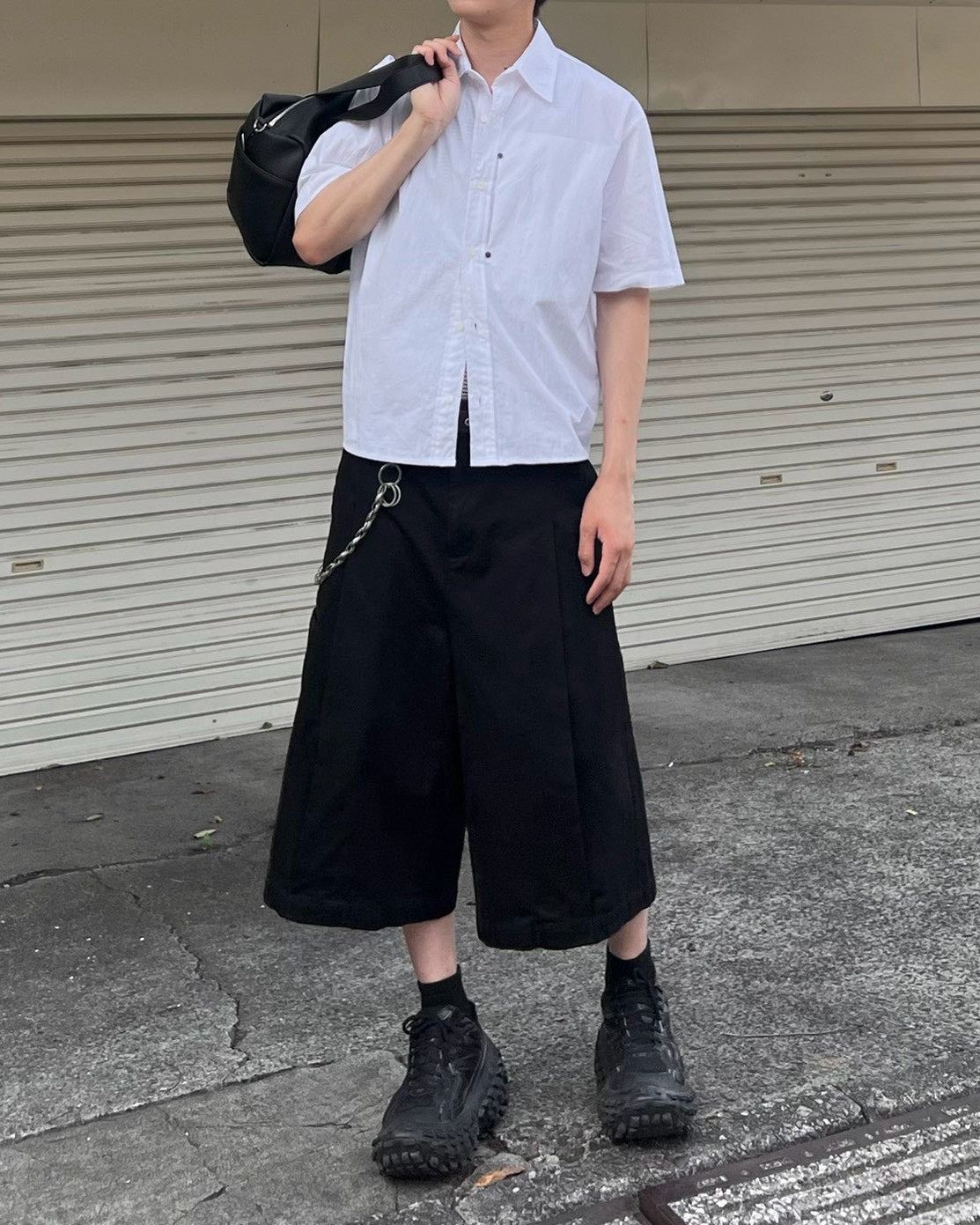 受注制【Chikashitsu +】cropped rivet shirt (3color)