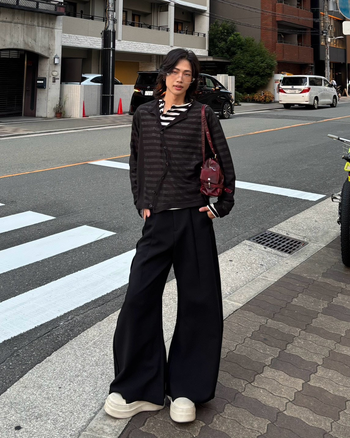 受注制【Chikashitsu +】wave design sheer cardigan (2color)
