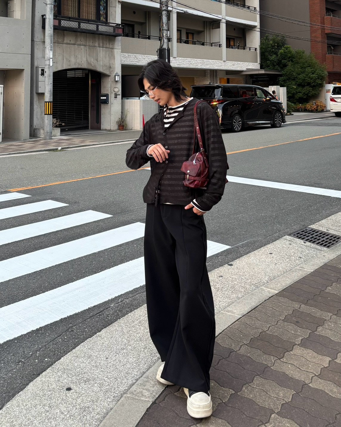 受注制【Chikashitsu +】wave design sheer cardigan (2color)