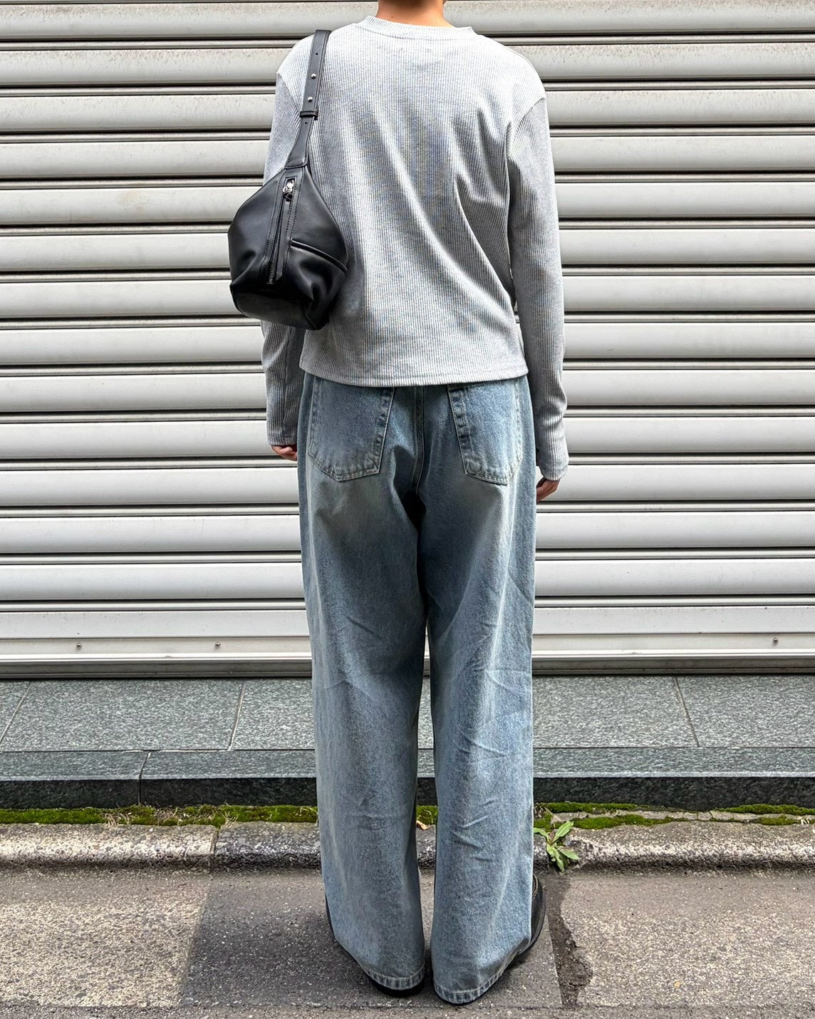 受注制【Chikashitsu +】slit henley neck slim t-shirt (3color)