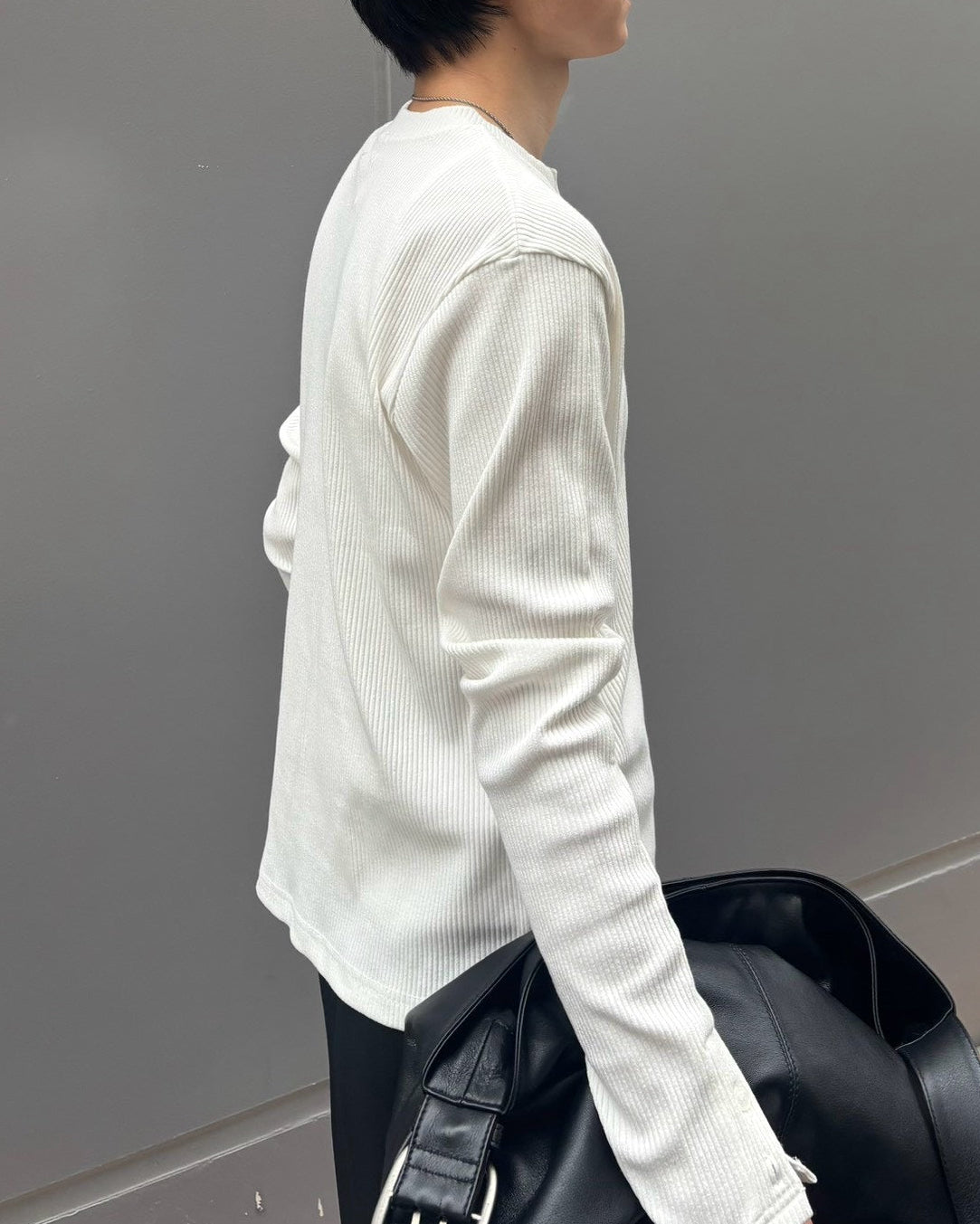 受注制【Chikashitsu +】slit henley neck slim t-shirt (3color)