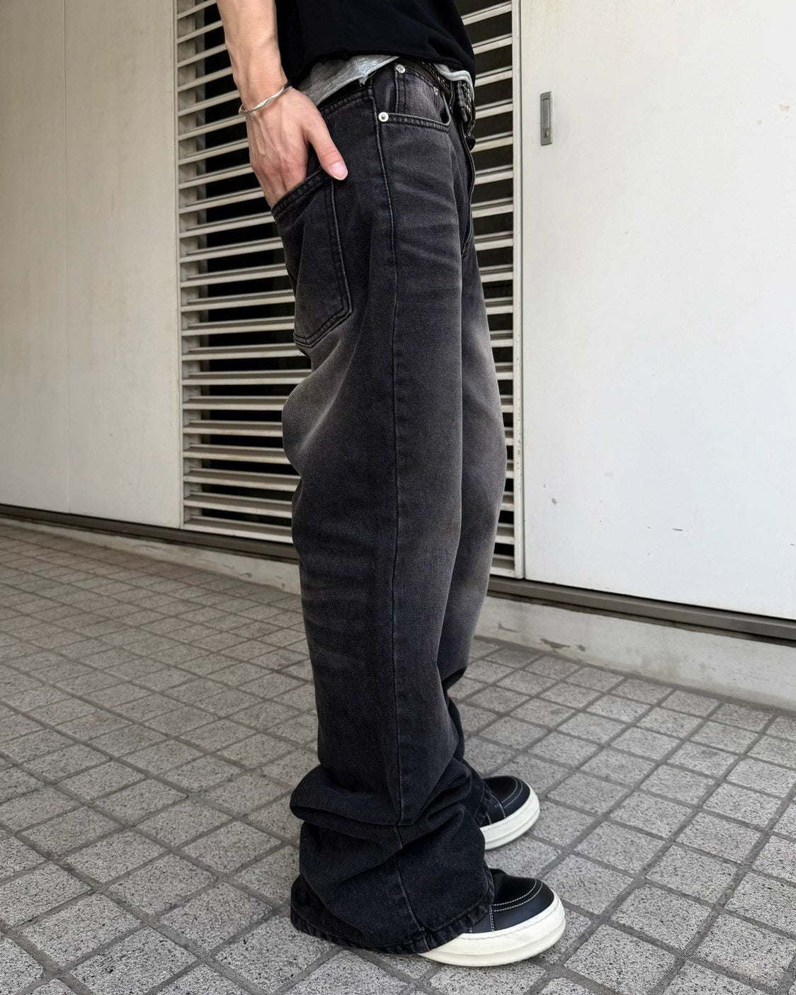 受注制【Chikashitsu +】signature flare denim pants (2color)