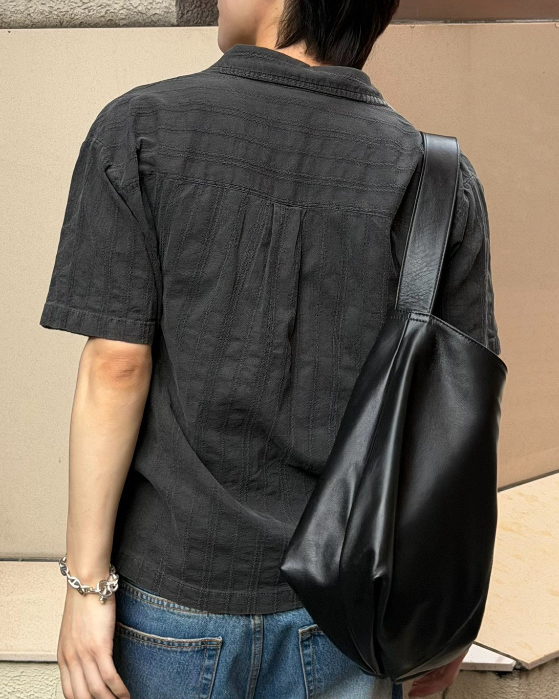 受注制【Chikashitsu +】pigment cut off half sleeve shirt (2color)