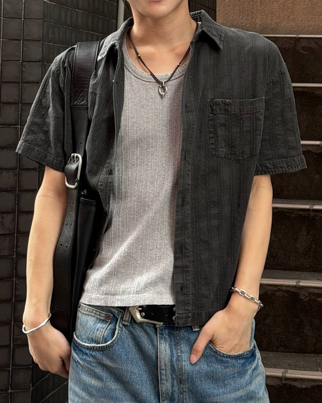 受注制【Chikashitsu +】pigment cut off half sleeve shirt (2color)