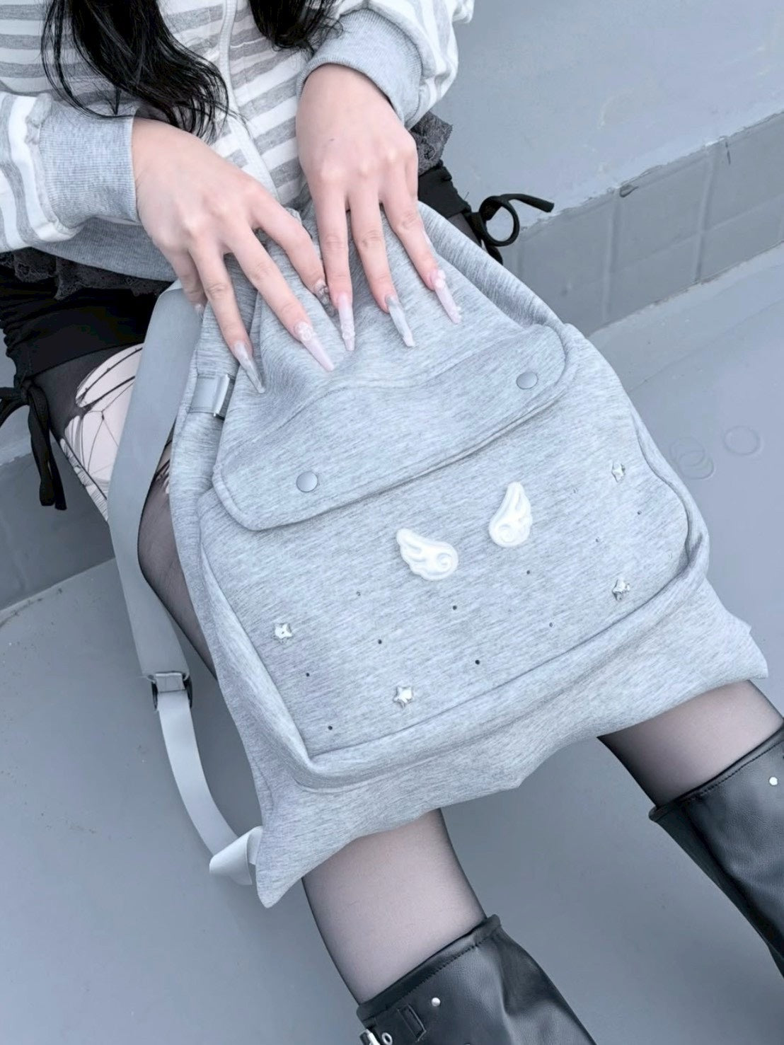 受注制【nmtc +】wing sweat knapsack 【エヌエムティーシープラス】ウィングスウェットナップサック (2color)