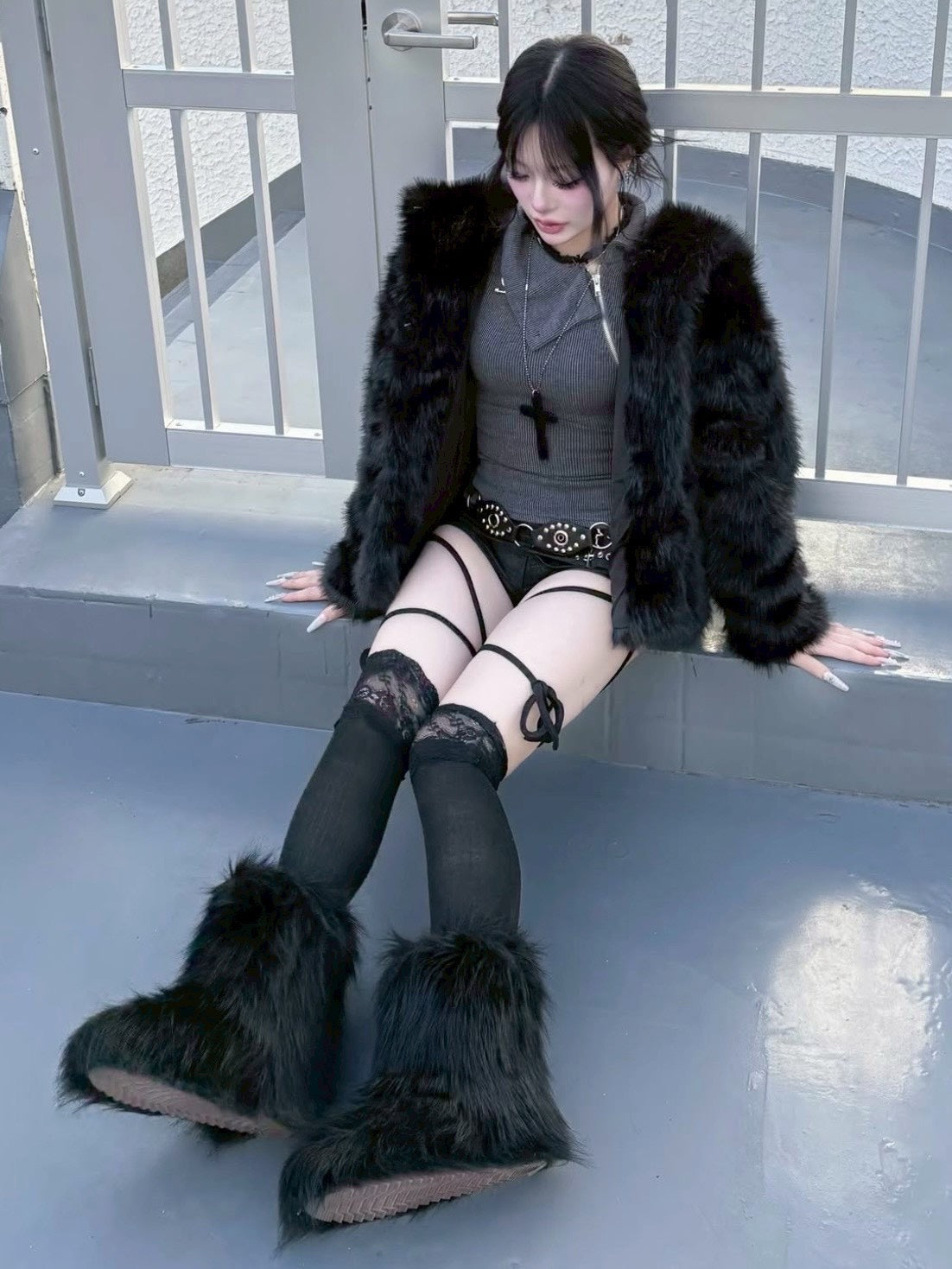 受注制【nmtc +】fur short boots / 【エヌエムティーシープラス】ファーショートブーツ (2color)