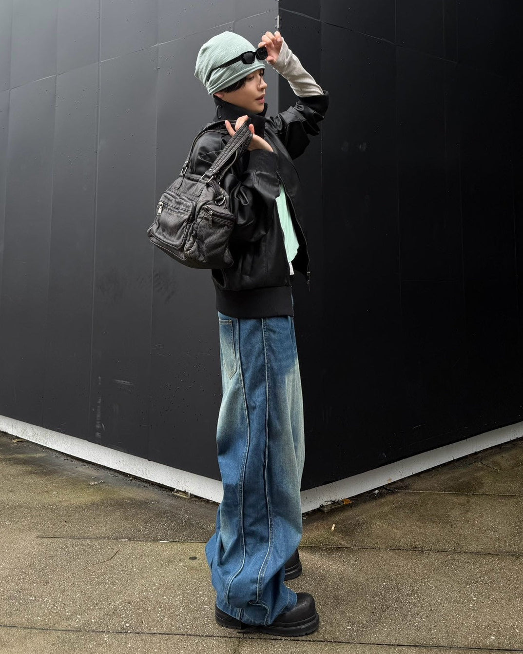受注制【Chikashitsu +】cropped high neck blouson