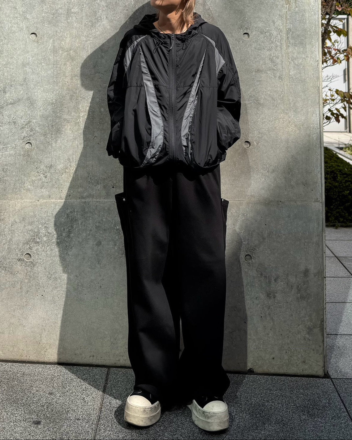 受注制【Chikashitsu +】rivet cargo sweat pants (2color)
