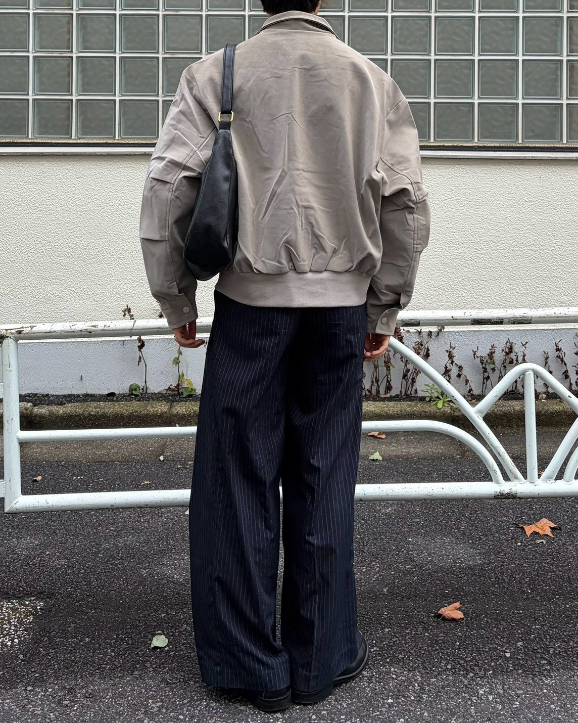 受注制【Chikashitsu +】high neck cropped suede jacket (3color)