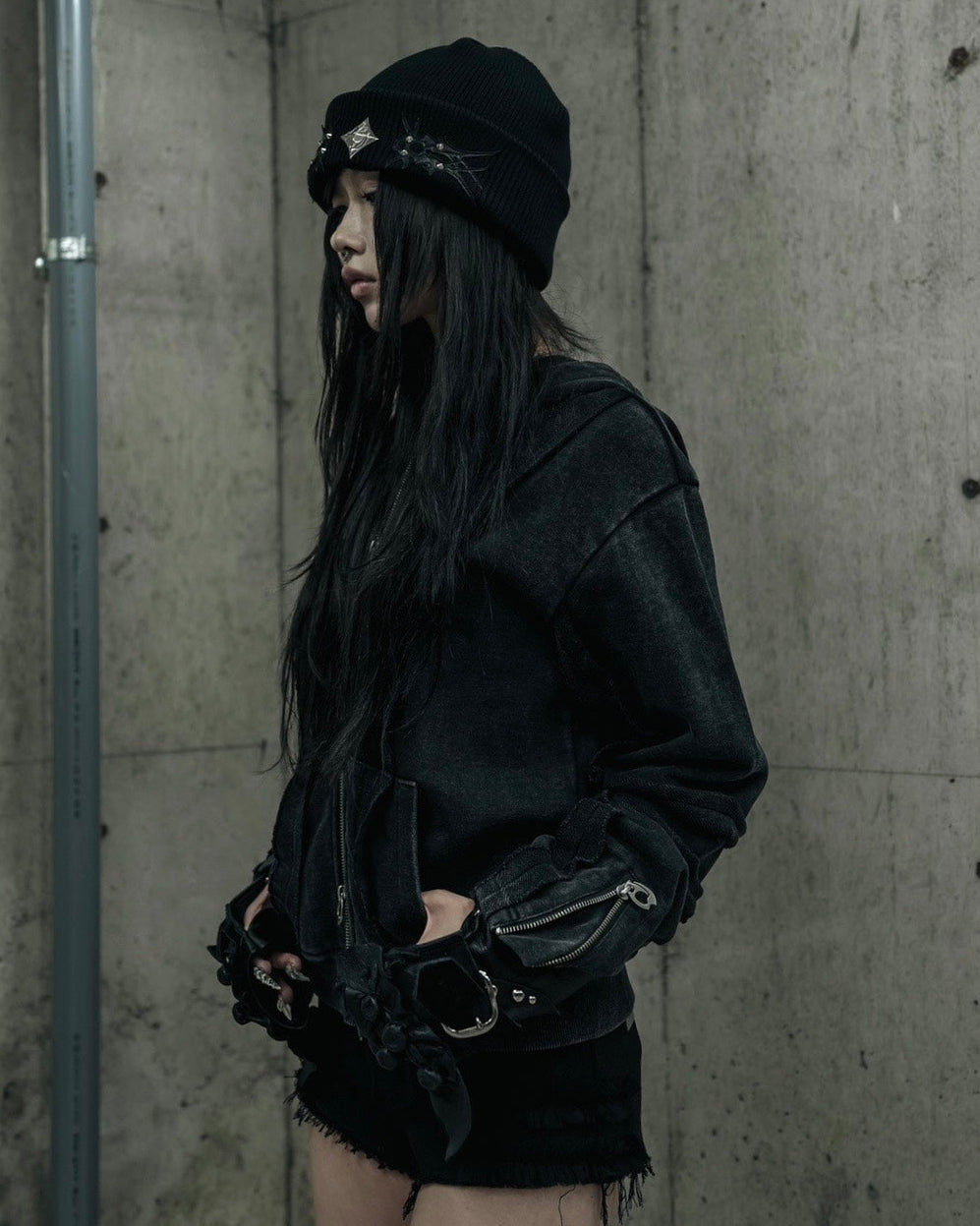 【DIG YOUR OWN GRAVE】FADED SEAM ZIP HOODIE
