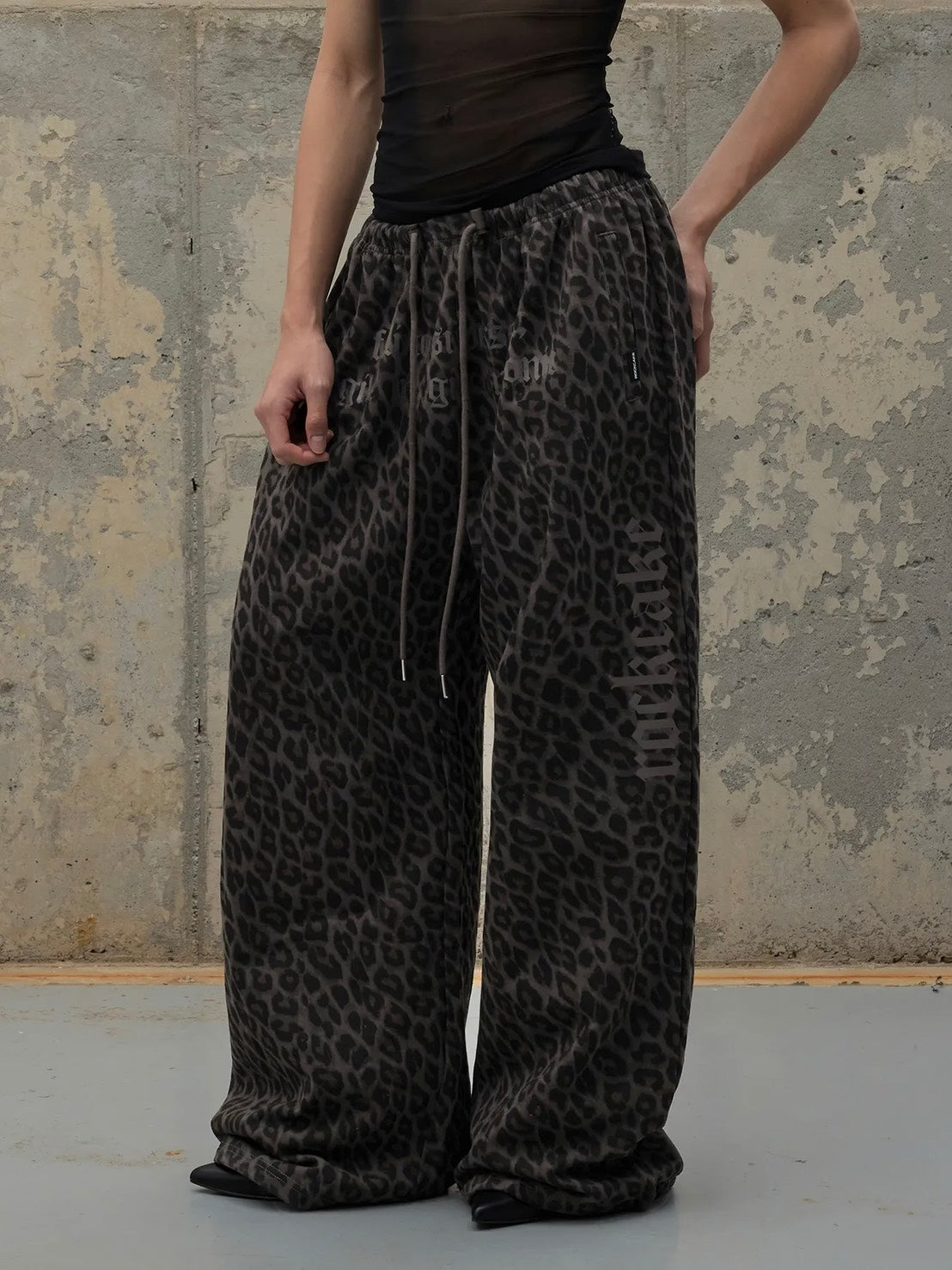 【ROCK CAKE】Leopard Wide 2way Jogger