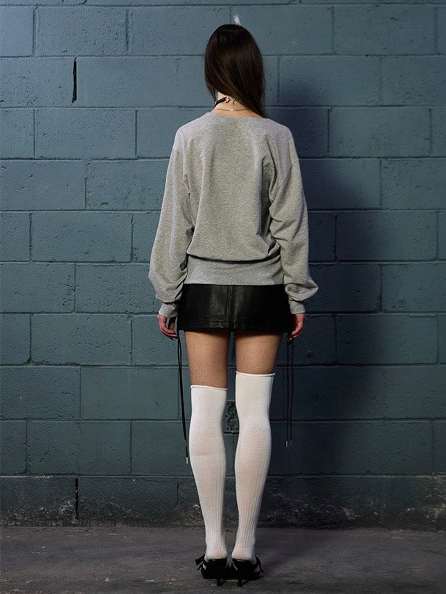 【NOT KNOWING】Deep Cowl Neck Sweatshirt