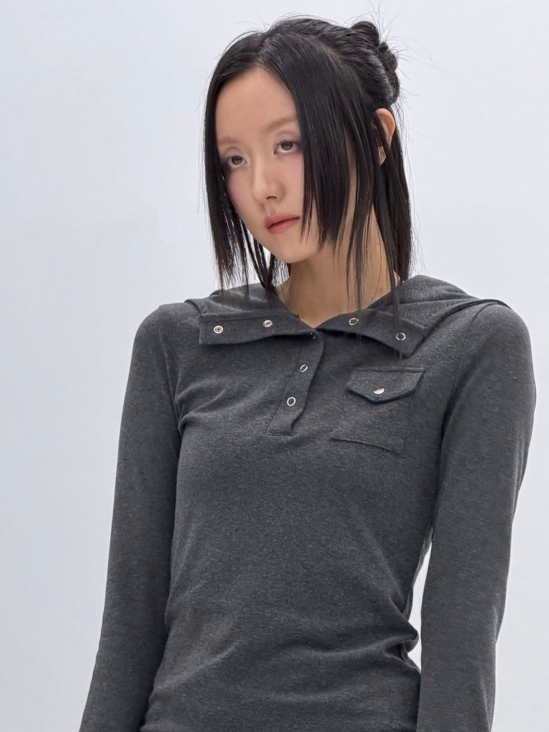 【ROUGH NECK】
Garter Hooded Henley Top