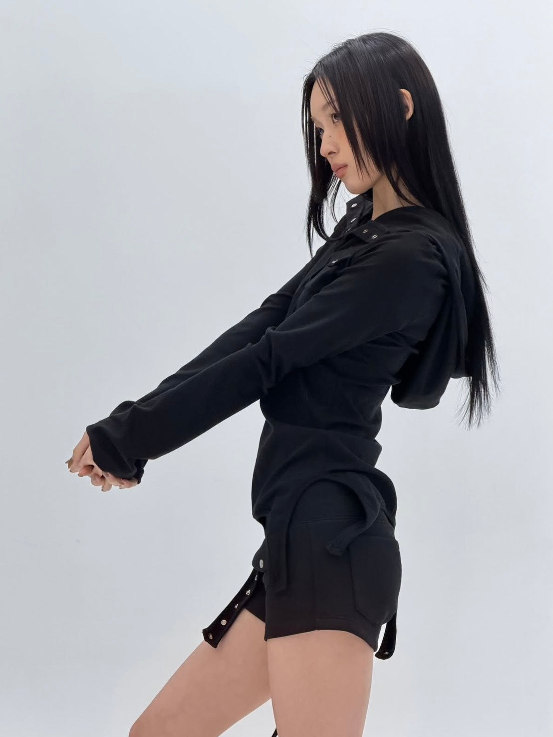 【ROUGH NECK】
Garter Hooded Henley Top