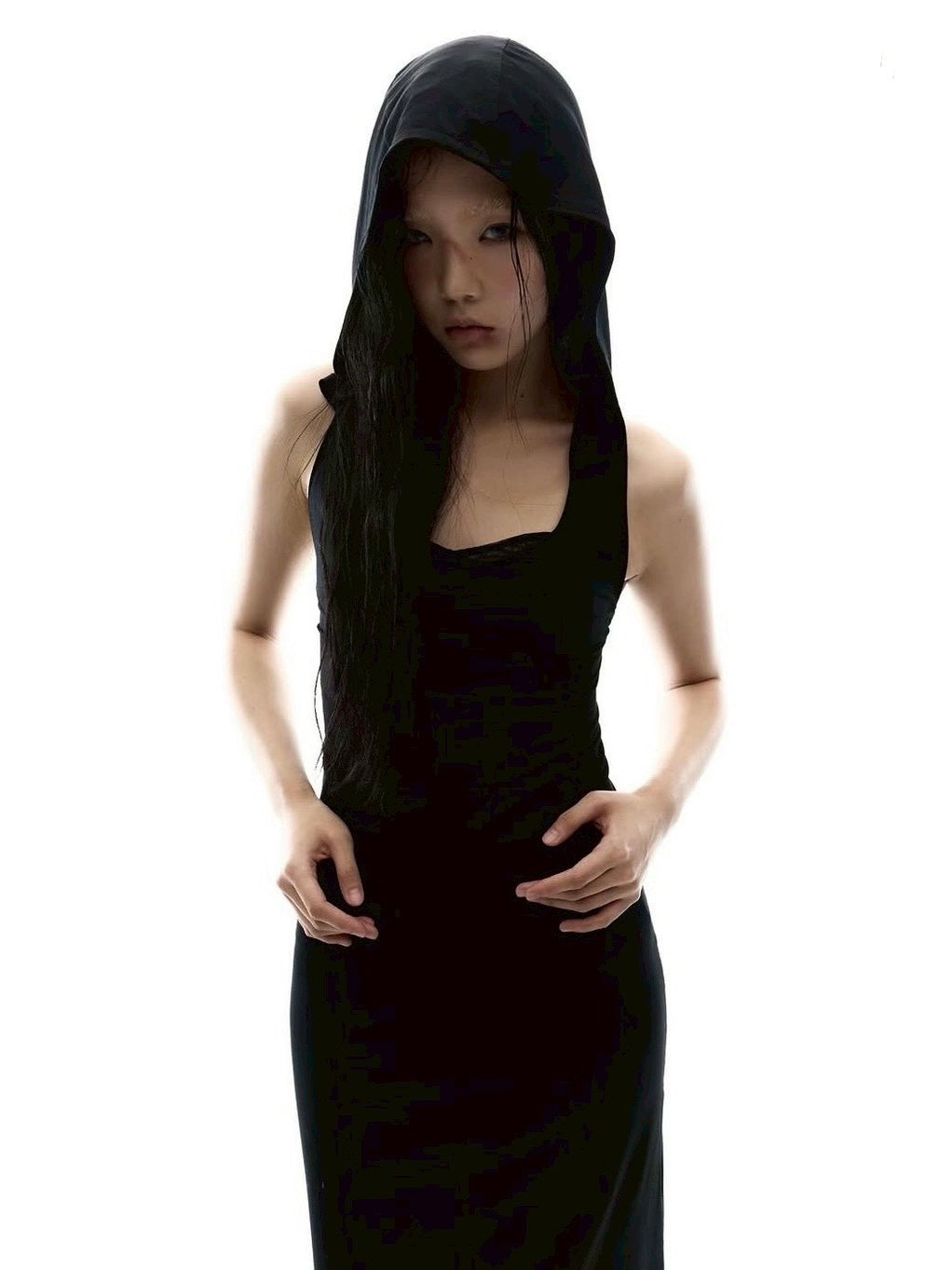 【OJOS】Flatseam Halter Midi Dress